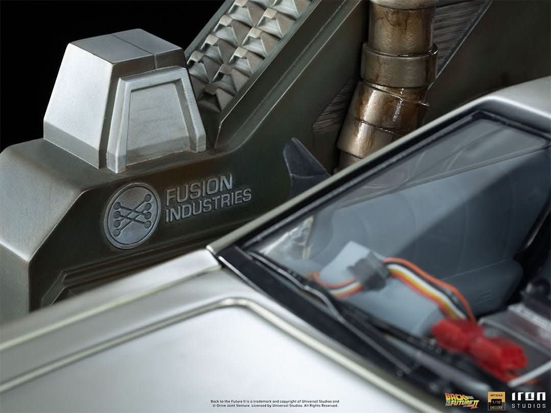 Statue Delorean Full Set Deluxe - Back to the Future II - Art Scale 1/10 - Iron Studios - Image 10